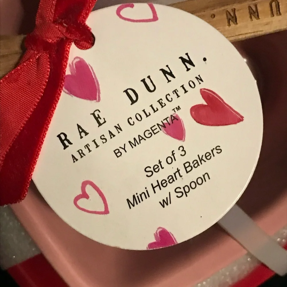 New RAE DUNN Set of Mini Heart Bakers w/ Spoon